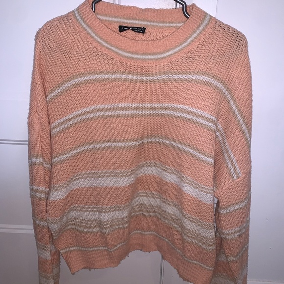 Pink and white wool sweater - Picture 1 of 3
